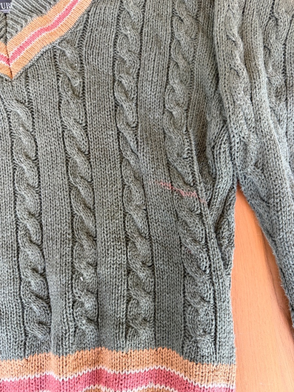 Patterned Knit V-Neck Sweater - Picture 4 of 4